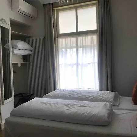 Hotel De Gulden Waagen
