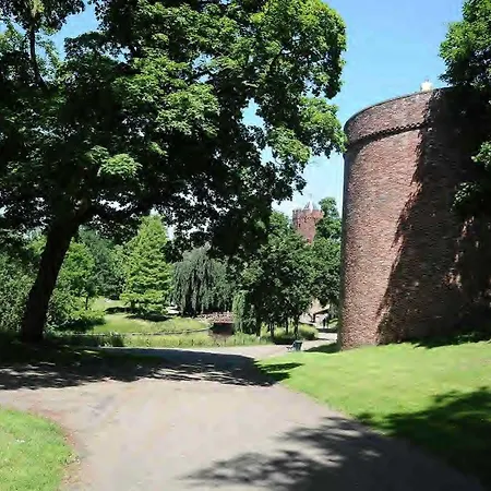Hotel De Gulden Waagen 4*