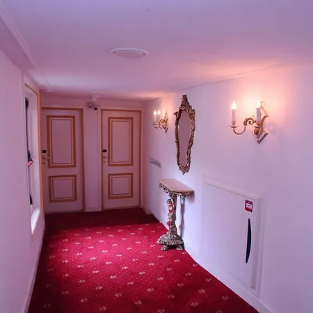 De Gulden Waagen Hotel
