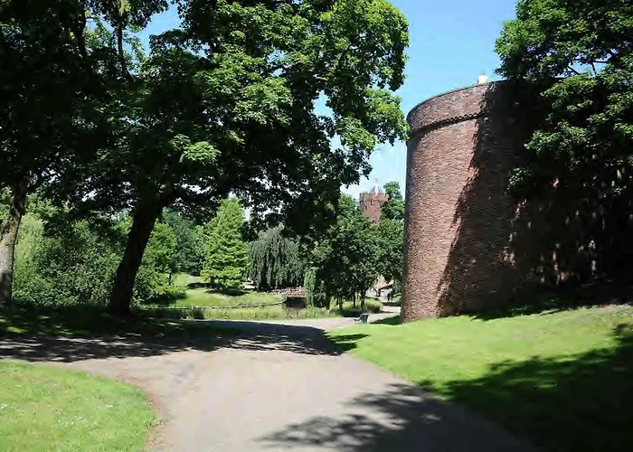 De Gulden Waagen Hotel 4*