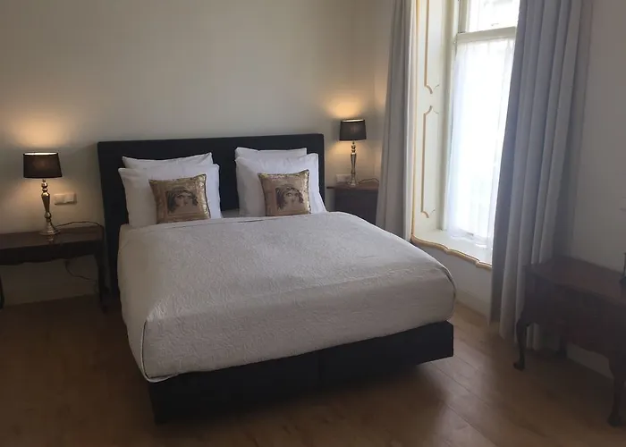 Hotel De Gulden Waagen 4*